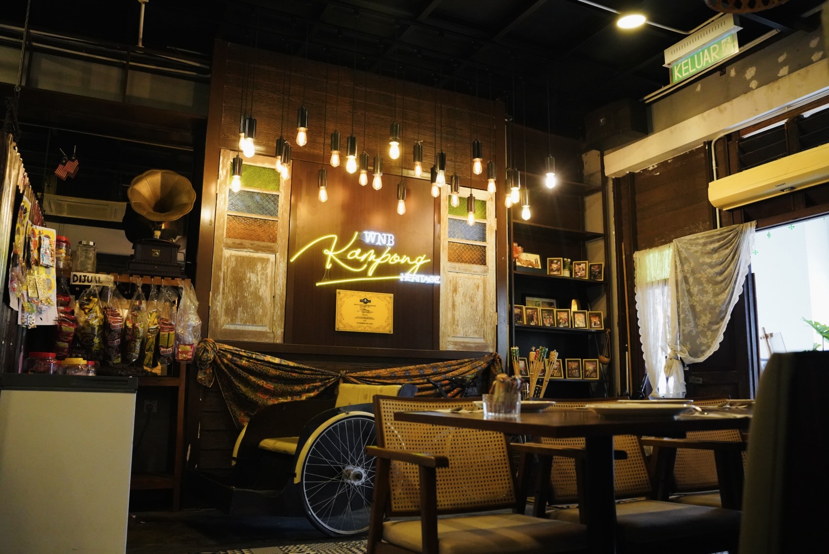 kampong-11